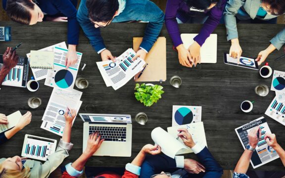 Brainstorming eines Marketing-Team